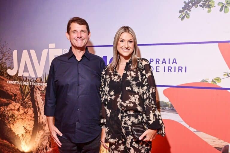 José Luiz Nunes e sua esposa Andressa Nunes .